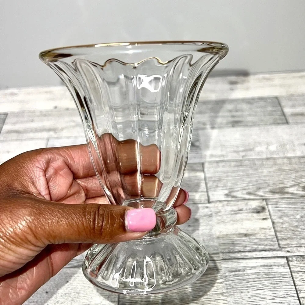 Libbey Vintage Gold Rim Pressed Glass Ice Cream Sundae Set of 4